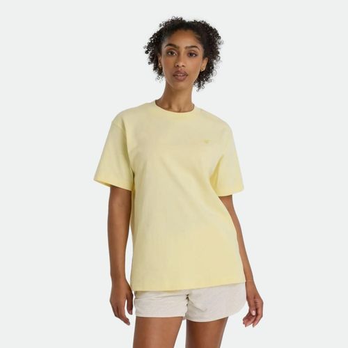 Remera corta mujer NEW BALANCE - LIGHT YELLOW