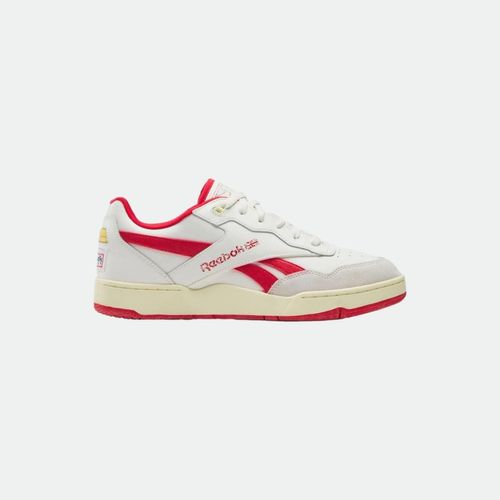 Zapatilla Urbana Reebok BB 4000 II - CHALK WHITE VECTOR RED